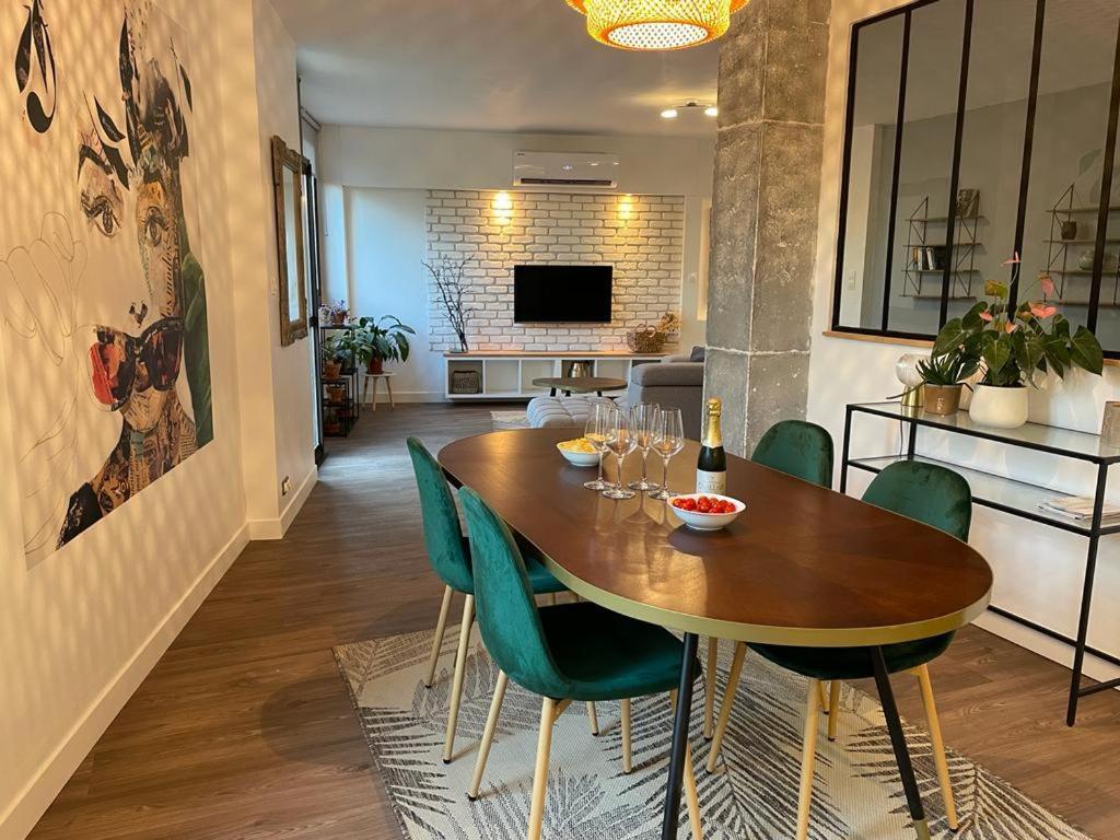 Très bel appartement central, au calme avec balnéo Perpignano Esterno foto